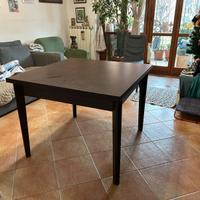 Tavolo allungabile 1x1m