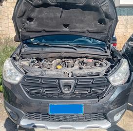 Ricambi DACIA LODGY STEPWAY 7 POSTI 1.5DCI motore 