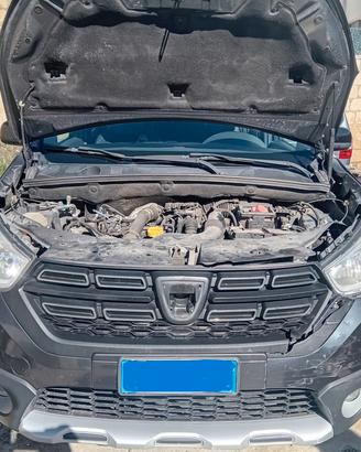 Ricambi DACIA LODGY STEPWAY 7 POSTI 1.5DCI motore 