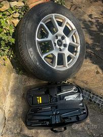 Kit ruota cerchio in lega e crick jeep renegade
