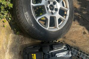 Kit ruota cerchio in lega e crick jeep renegade
