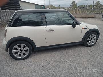 Mini one D 1.4 TDI neopatenati