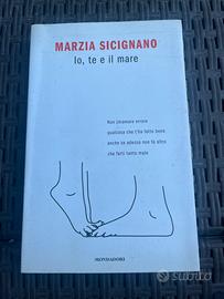 Libro Io, te e il mare di Marzia Sicignano