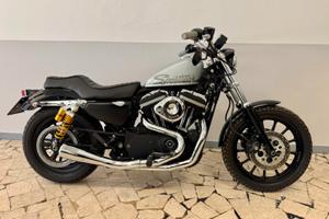 Harley davidson sportster 883 r