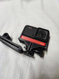 Insta360 One R modulo 4k con accessori stampati 3d