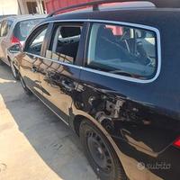 Volkswagen passat 2013 Tel. 3792255666 Ricambi Ric