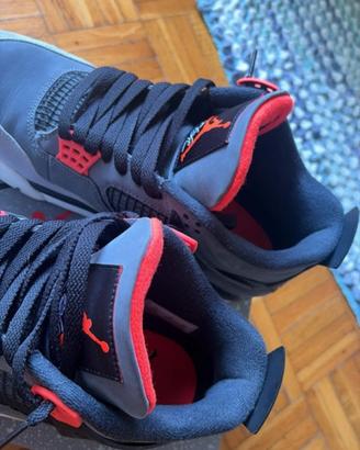 Air Jordan 4 Retro "Infrared"