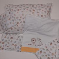 Set Chicco piumone lenzuola lettino paracolpi