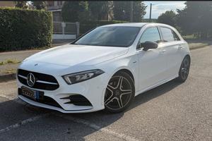 Mercedes-Benz A 180 AMG Line Premium A 180 #11354