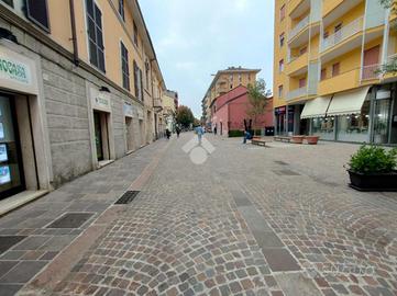 LABORATORIO A LEGNANO