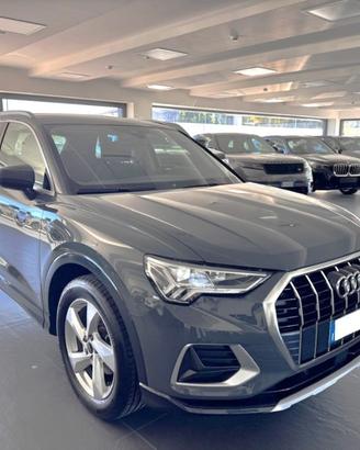 AUDI Q3 2.0 TDI 150 CV S-Tronic Business Advance