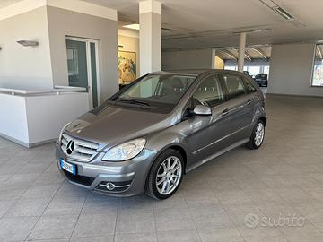 Mercedes-Benz Classe B - 200 CDI Sport