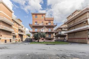 3 LOCALI A CERVETERI