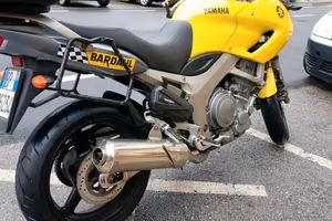 Moto yamaha tdm 900