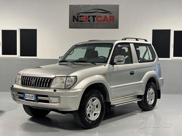 Toyota Land Cruiser 3.0 Tdi D-4D cat 3p KDJ90 GX -