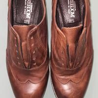 Scarpe donna in pelle marrone con lacci