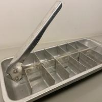 Vaschetta ghiaccio vintage con leva ANNI 50