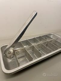 Vaschetta ghiaccio vintage con leva ANNI 50