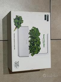 Smart Garden - Click & Grow