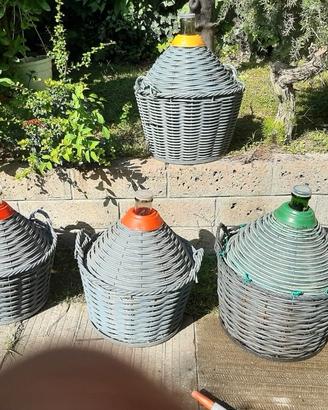 Damigiane per vino