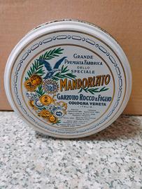 Scatola latta Mandorlato