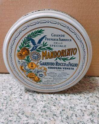 Scatola latta Mandorlato