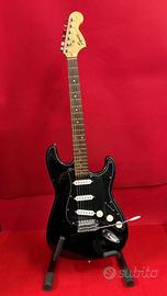 Chitarra elettrica Squier tipo Fender Stratocaster