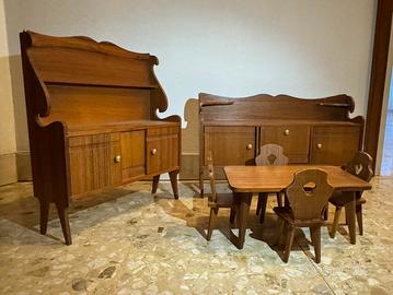 Mobili artigianali in miniatura (non casa bambole)