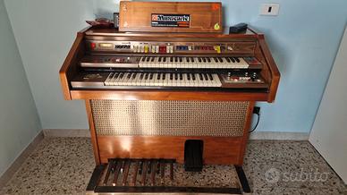 Organo Farfisa FK50