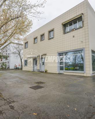 Capannone zona Borgo Bicchia