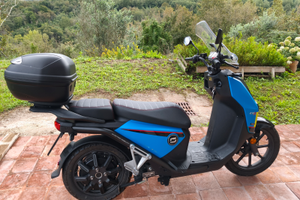 Moto elettrica Super Soco CPX PRO