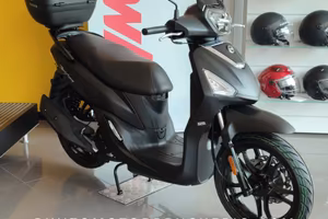 Sym Symphony 125 m.y 26 con Parabrezza e Bauletto