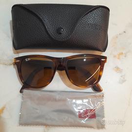 occhiali da sole Ray Ban WAYFARER 