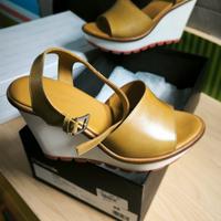 Scarpa aperta da donna Campanile