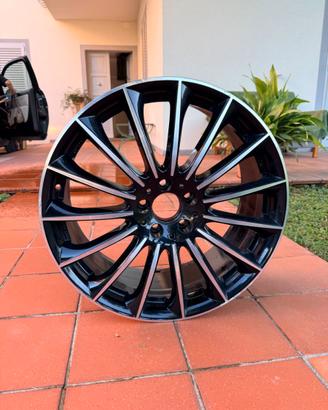 4 CERCHI MSW 30 DA 20” 8,5J ET53 5x112 – NERO DIAM