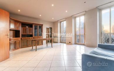 GORLA MINORE - QUADRILOCALE SENZA SPESE CON BOX DO