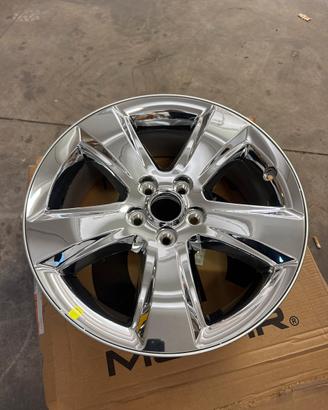 1jx82sz0AC  4 cerchi da 18 jeep/compas/patriot