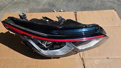 faro volkswagen golf 8 VIII anteriore destro