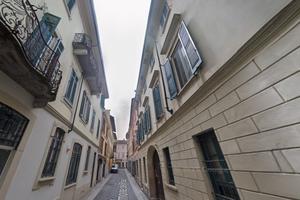 Bilocale ristrutturato IN CENTRO A VIGEVANO