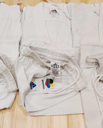 Karategi e corpetti per karate kumite per bambini