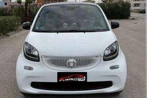 smart fortwo 2019