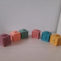 Set 6 cubi sensoriali morbidi per prima infanzia -