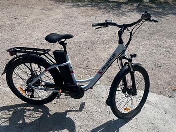 Bicicletta elettrica agevole prismalia 36v 250w