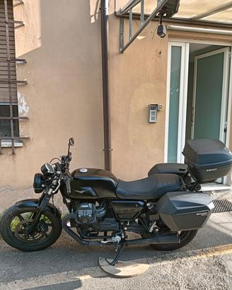 Moto Guzzi V7 850 Stone anno 2021