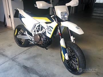 Husqvarna 701 Supermoto - 2017