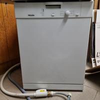 Lavastoviglie MIELE, mod. Polaris G1022