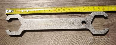 Chiave 27-29 mm