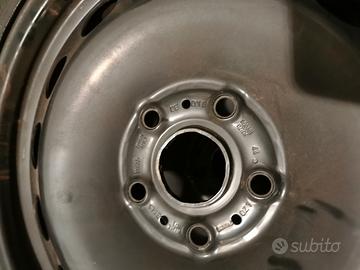 Cerchi ferro 6J 16 ET43