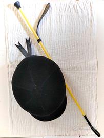 Caschetto cap equitazione con frustino NUOVI