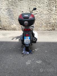 scooter Suzuki sexteen 151